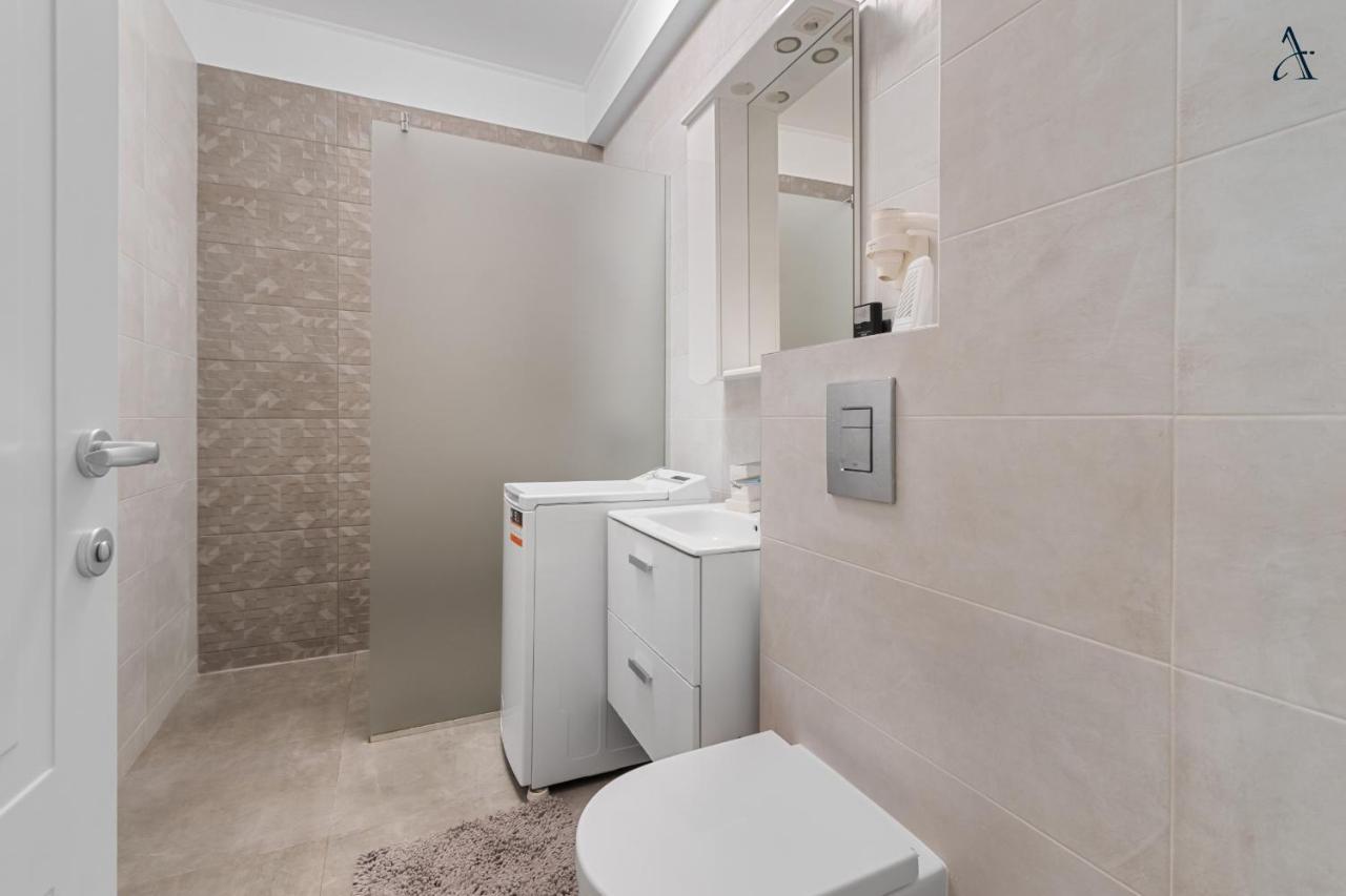 Rentforcomfort Saint George Apartment Мамая Екстериор снимка